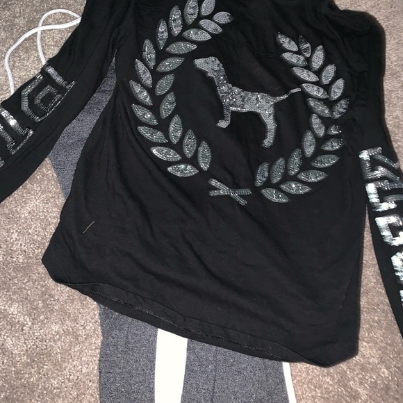 Victoria secrets yoga set - Picture 2 of 2